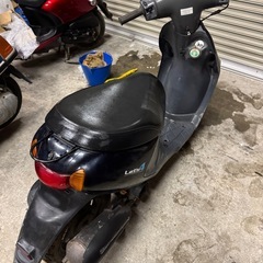 スズキ　レッツ4 原付スクーターブラック　メーター5352キロの画像