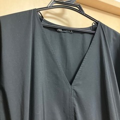 ZARAティアードワンピースの画像