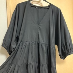 ZARAティアードワンピースの画像