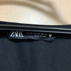 ZARAティアードワンピースの画像