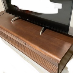 テレビボードの画像