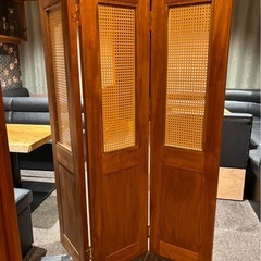 木製　パーテーション2枚の画像