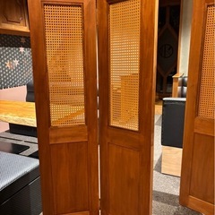 木製　パーテーション2枚の画像