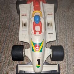 古い車のおもちゃ、ジャンク品の画像
