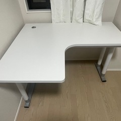 L字PCデスクの画像