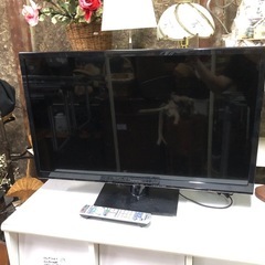 2013年製 Panasonic 32型液晶テレビ TH-L32X6の画像