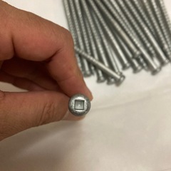 10センチの釘？ネジ？の画像