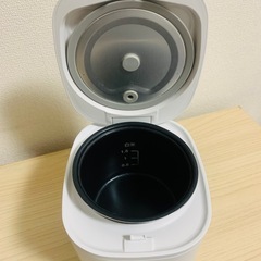 KOIZUMI  炊飯器　1.5合炊き　ミニライスクッカーの画像