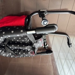 子供用　椅子　テーブル固定タイプの画像