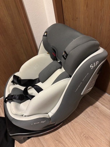 heekinチャイルドシート