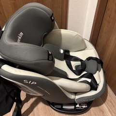 heekinチャイルドシートの画像
