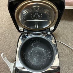 炊飯器の画像