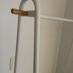 衣類ラックの画像