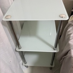 ガラス　サイドテーブルの画像