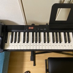 電子ピアノの画像