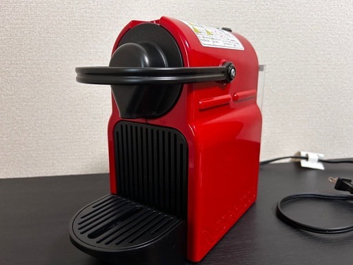 ネスプレッソ　イニッシア　カプセル式コーヒーメーカー　レッド　2023年製