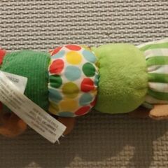 EricCarleはらぺこあおむしにぎにぎラトルの画像