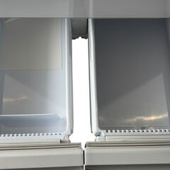 【⭐️全額返金保証⭐️】〇SHARP シャープ ノンフロン冷凍冷蔵庫 両開き 2021年製 SJ-G413G-Wの画像