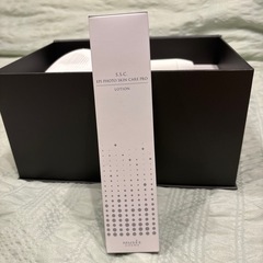 【未使用に近い】 ミュゼ　家庭用光美容器　脱毛器　専用ローション付きの画像
