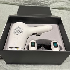 【未使用に近い】 ミュゼ　家庭用光美容器　脱毛器　専用ローション付きの画像