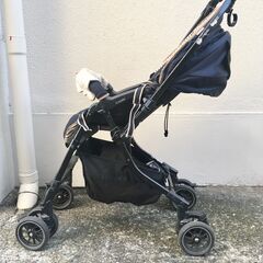 コンビ ベビーカー メチャカル オート4キャス エッグショック ベビーカーの画像