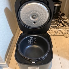 炊飯器3合の画像