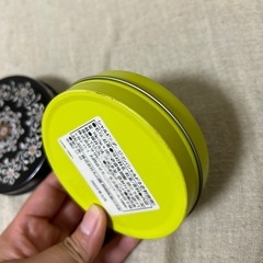 小物入れの缶2点 レア物の画像
