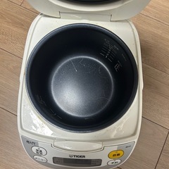タイガー　炊飯器の画像