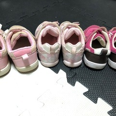 子供のスニーカー16センチ　⭐︎3セット価格の画像