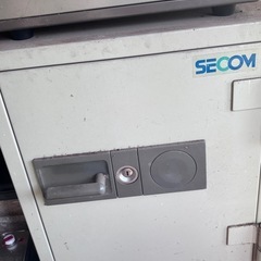 SECOM金庫の画像