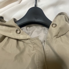 ASTORIA ODERのマウンテンパーカー(紐紛失)です☺️の画像