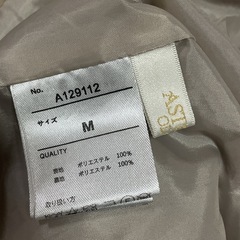 ASTORIA ODERのマウンテンパーカー(紐紛失)です☺️の画像