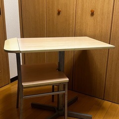 あげます！！IKEA テーブル&イス セット　廃盤品  の画像