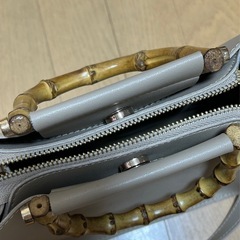 ショルダーバッグの画像