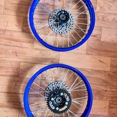 TRZ50 DT50 NS1 フロント リア ホイール 前後セット ヤマハの画像