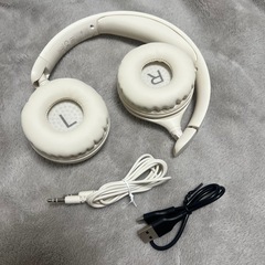 サウンドコア ヘッドホン H30i ホワイトの画像