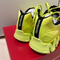 Reebok Zig Pulse 4 28.0cmの画像