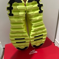 Reebok Zig Pulse 4 28.0cmの画像