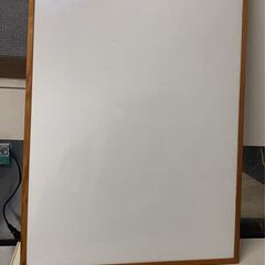 ホワイトボードとイーゼル　お譲りしますの画像