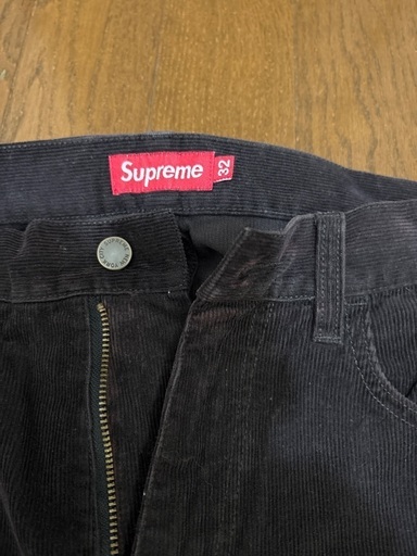 服/ファッション Supreme