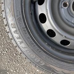 値下げ可能バリ溝イボもあり155/65R14の画像