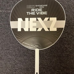 NEXZ HYUI ネクスジ　うちわの画像
