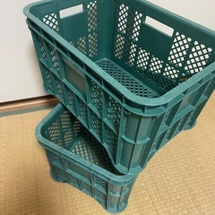 コンテナボックス2個の画像