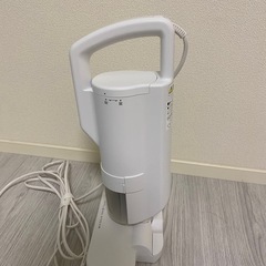 アイリスオーヤマ布団クリーナー、使用回数2回程度の画像