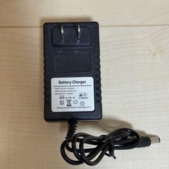 新品　電動草刈り機　充電式 18V 互換　ブラシレスモーター230mm刃幅の画像