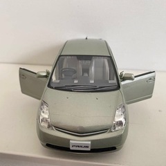 非売品 トヨタ プリウス ミニカー 1/30の画像