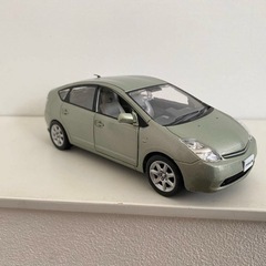 非売品 トヨタ プリウス ミニカー 1/30の画像