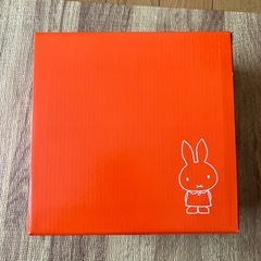 ミッフィ　皿の画像