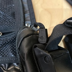 the North face メッセンジャーバックの画像