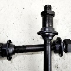 未使用品自転車用 車軸 前後セット の画像